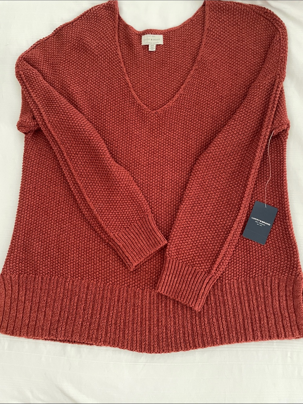 Lucky brand New York V-Neck sweater in rust